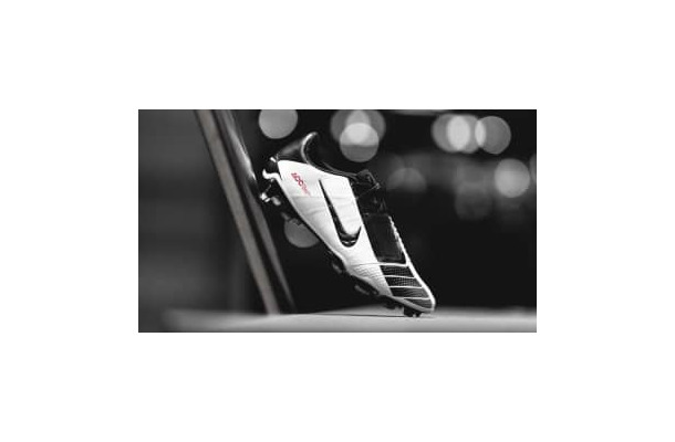 NIKEから“懐かしデザイン”の新スパイクが続々リリース！ついに「T90」も