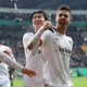 「これあげる…」 鎌田の同僚、試合中に相手選手を笑わせた“謎シーン”がこれ