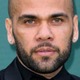 バルサ復帰のダニ・アウヴェス、練習初日の全力スライディングがこれ