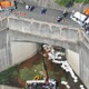 作業車転落で2人死亡、広島