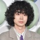 菅田将暉、ドラマ「ミスなか」アフロヘアは地毛だった「鎌倉殿の13人」義経役の後だからこそ実現