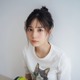 日向坂46小坂菜緒、お団子ヘアが可愛い 美しい横顔にドキッ