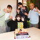 趣里、撮影現場での誕生日サプライズに喜び SixTONESジェシーはダジャレで祝福【モンスター】