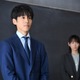 【御上先生 第1話】官僚・御上（松坂桃李）、隣徳学院3年2組で授業スタート