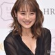 鈴木奈々、美バストドアップショットに反響 身長＆体重も公表「自分でもビックリ」