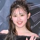ゆうちゃみ、美デコルテ輝くベアトップ姿に反響「夏が似合う」「女神」