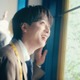 timelesz寺西拓人、初の単独CM出演 スーツ姿で満面の笑み見せる