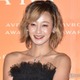 西山茉希、スラリ美脚際立つカジュアルコーデ披露「脚長すぎ」「スタイルレベチ」と反響
