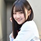 「今日好き」出身アイドル、デコルテ輝くオフショルニット姿「彼女感すごい」「華やか」と反響