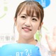 高橋みなみ「シールの量が業者すぎてビックリ」後輩との“シル活”報告に「テーブルの上シールしかない」「本気度が違う」と反響