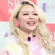 人気ギャル芸人“生きる伝説”木村拓哉との2ショットプリクラ公開「まさかの組み合わせ」「貴重すぎる」と反響