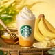 【スタバ新作】「ハニー バナナ フラペチーノ」登場 はちみつとバナナの“黄金”の味わい