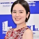 筧美和子、第1子を抱っこする夫の姿公開「イケメン」「ハーフなの初めて知った」と反響