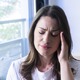 更年期の不調は「母みたいになるのかな」その不安は現実に…。48歳で「心臓が口から飛び出そうな動悸」に襲われ、ホットフラッシュも始まって