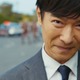 「VIVANT」乃木（堺雅人）の背後にパトカー＆警官…不敵な笑み浮かべる第13話場面写真を先行解禁