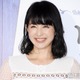 平井理央アナ、娘とプールへ 水着ショットに反響「大きな浮き具」「場所がおしゃれすぎる」