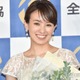 南明奈「髪ブルーにしたよ」新カラーで大胆イメチェン「雰囲気変わってびっくり」「コントラストがカッコいい」と反響