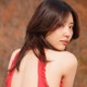 “声優界屈指のフォトジェニック”志崎樺音、美背中ざっくり赤ドレス姿 2度目の重版＆全編アザーカットのデジタル写真集決定