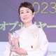 安藤優子、板湯葉・長葱と生ハムのマスタード和え…手料理公開「毎回クオリティがすごい」「器のセンスもすごい」と絶賛の声
