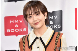 松井愛莉、誕生日に幼少期ショット公開「面影ある」「わんぱくで可愛い」の声