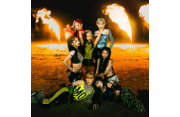 HANA、CHIKA＆YURIがビジュアル変更 新曲「Burning Flower」新アーティスト写真公開