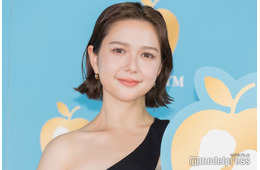 村重杏奈、“脱ギャル”報告 雰囲気ガラリの写真に「美人際立つ」「この系統も似合う」と反響
