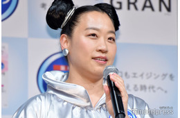いとうあさこ、初恋の芸能人サプライズ登場 “飲みの誘い”に「何にも喉を通らなくなる」