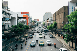 【タイ旅行】道端で寝る人を見かけ…→外で寝る理由を知った瞬間「理解が深まった」