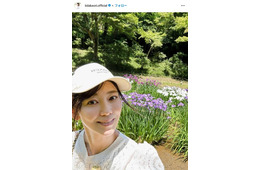 元モー娘。飯田圭織、娘とベビタピで2ショット「親子で可愛すぎる」「素敵な休日」と反響