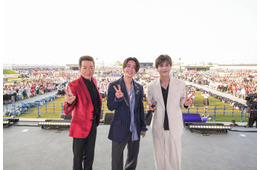 田原俊彦・亀梨和也・岩田剛典がスペシャルコラボ 2500人と「青春アミーゴ」踊る