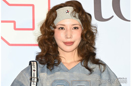 仲里依紗、YouTubeで両親顔出し 長崎の実家帰省に3姉妹も集結「仲良し家族」「登場の仕方面白い」の声