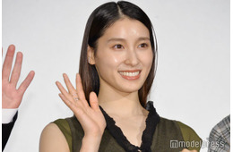 土屋太鳳「必死でメイクする私」オフショット披露「素も見せてくれて嬉しい」「親近感」の声