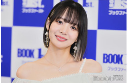 岡田紗佳、JK時代ショット公開「ロングヘアも可愛い」「完成してる」絶賛の声