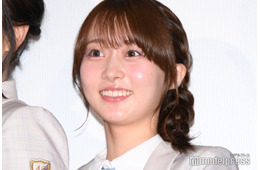 乃木坂46矢久保美緒、美ウエストチラリ カジュアル衣装姿に「可愛すぎる」「スタイル抜群」と反響