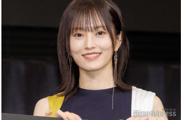 山本彩、オフショル私服で美デコルテ披露「透明感すごい」「黒が似合う」の声