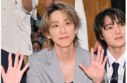 NEWS小山慶一郎、映画初出演・41歳での高校生役に「思いのほかイケてます」MAZZEL・RANとの共演でSKY-HIと会話も【アオショー！】