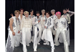 JO1、SEVENTEEN「毒：Fear」カバーで視線釘付け 2年ぶりLAパフォーマンス【KCON LA 2025】