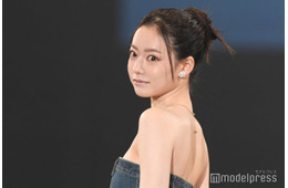 なごみ、大胆バックオープントップスから美背中披露「二度見した」「スタイル抜群」