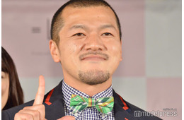 カミナリ竹内まなぶ「アメトーーク！」ロケで全治8週間の怪我「右足アキレス腱に大きな音がして転倒」