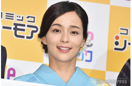 加藤ローサ、釣った魚で刺身＆あら汁調理「手がいい香り」