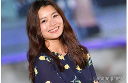 第2子妊娠中・スピードワゴン井戸田の美人妻、1歳息子抱えふっくらお腹披露「もはやヒップシート化している」