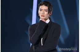 原因は自分にある。杢代和人、ジャケットコーデで“首こてん” ギャップに観客悩殺【TGC2025A/W】
