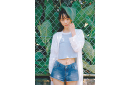 “仮面ライダーヒロイン”松本麗世、美ウエストのぞく抜群スタイル披露