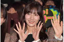 日向坂46河田陽菜、ミニスカ姿で美脚披露「長くて綺麗」「可愛すぎる」