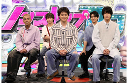 Aぇ! group、新番組の“看板”背負い勝負 佐野晶哉が珍解答連発＆スタジオ総ツッコミ【ネプリーグSP】