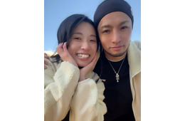 「あいの里」隼平＆おかよカップル、お揃いコーデ2ショット公開「仲良しで素敵」「幸せそう」の声