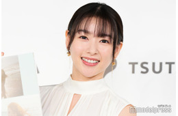 桜井日奈子、美背中ちらりニット姿で魅力全開「色っぽい」「ギャップがすごい」