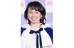 東尾理子、13歳長男を顔出し 家族集合ショットに「ますますイケメンに」「かっこいいお兄ちゃん」と反響