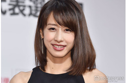 加藤綾子、素肌透けるシースルー衣装姿公開「綺麗すぎて見惚れる」「上品」の声
