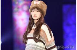 ≠ME蟹沢萌子、ミニ丈MV衣装姿に「完璧なスタイル」「美しすぎる」と反響